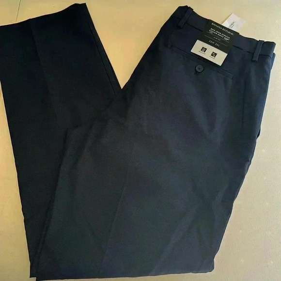 Banana republic - Picture 1 of 4